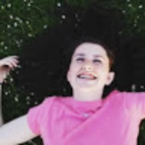 Meet your Posher, Claire